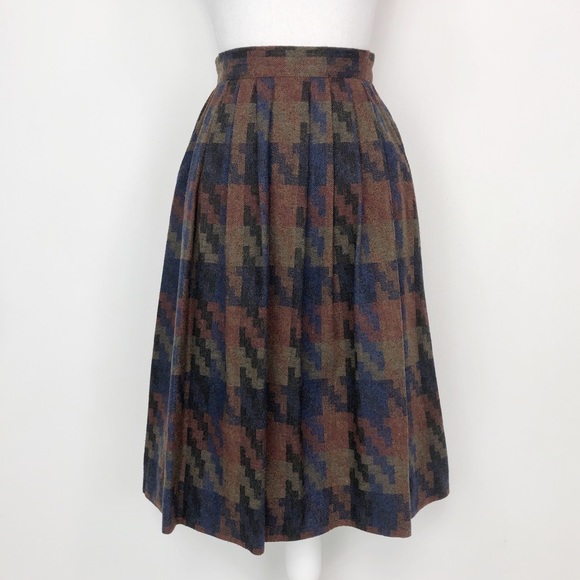 Claude Dresses & Skirts - Vintage Claude Wool Blend Midi Skirt